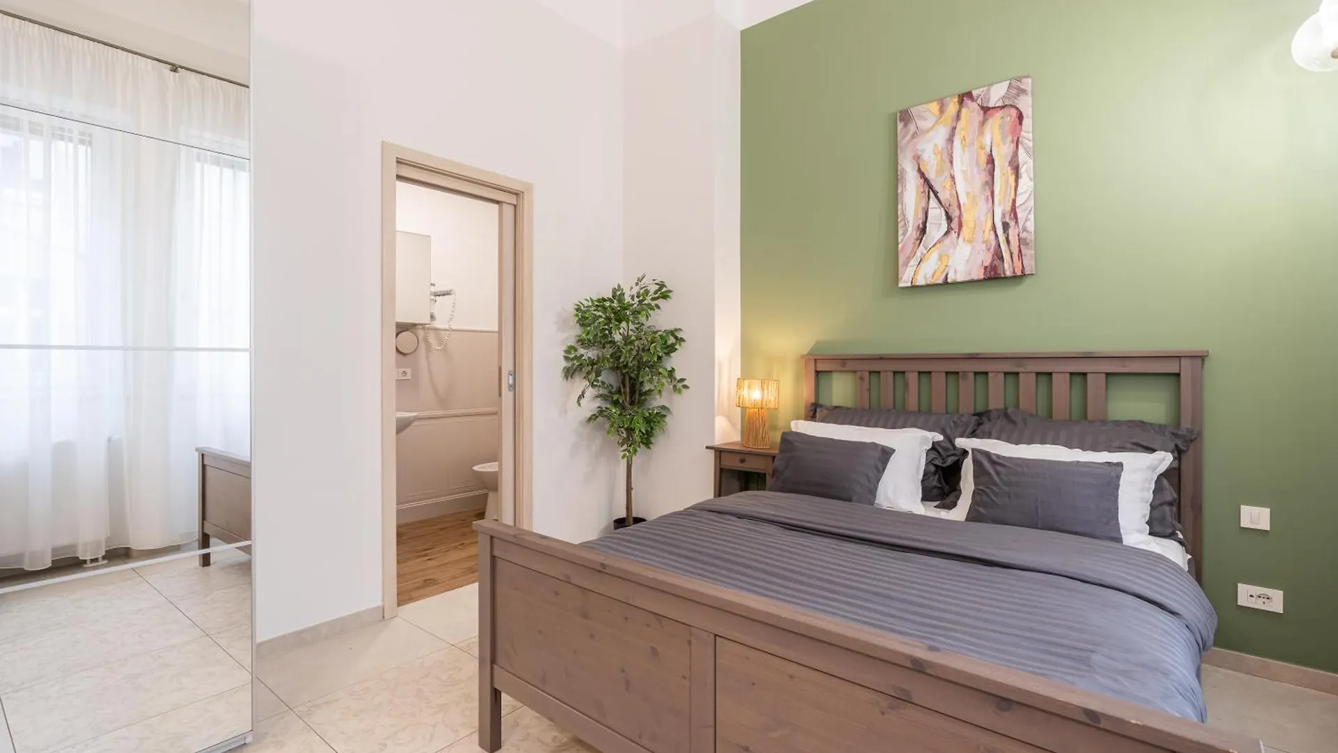 Amora Homes Basilica Monnalisa Luxury 3 Bedrooms Apartment With Amazing View Need Reservation X Free Parking Budapest Hungary